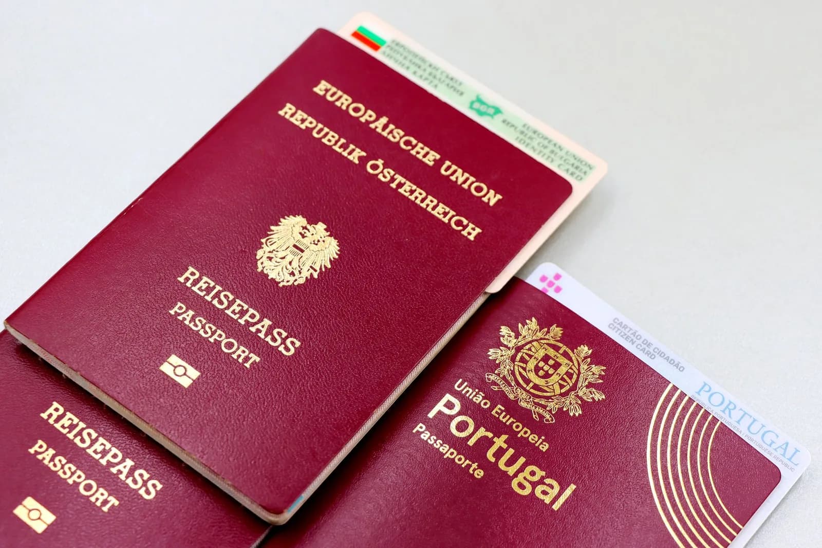 Passeports européens et carte nationale d'identité, seul le passeport permettant l'entrée au Maroc