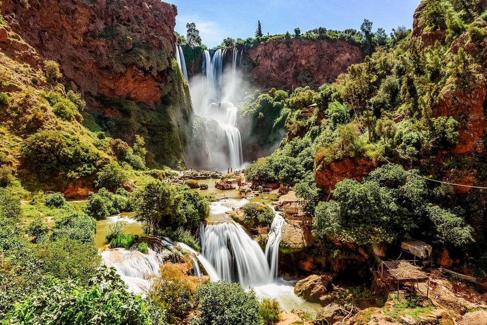 Marrakech : randonnée guidée aux chutes d'Ouzoud, sortie en bateau et déjeuner