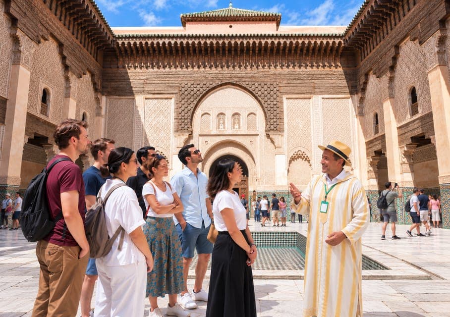 Marrakech : visite de la madrasa Ben Youssef, du jardin secret et de la médina