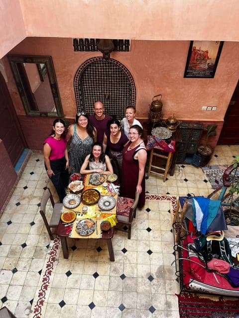 Cours chez une famille de chefs, cours de cuisine marocaine à Marrakech